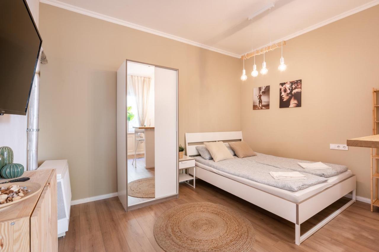D71 Superior Apartments, Best Location, By Bqa Budapest Eksteriør bilde